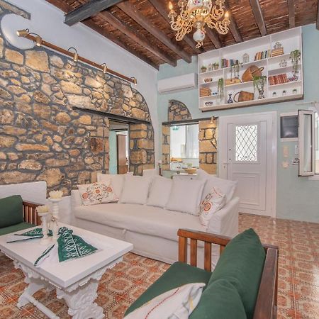 Philoxenia Traditional House Pastida Bagian luar foto